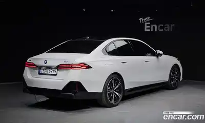BMW 5-Series 2024 2.0 гидро в Москве № 1347312, миниатюра 2
