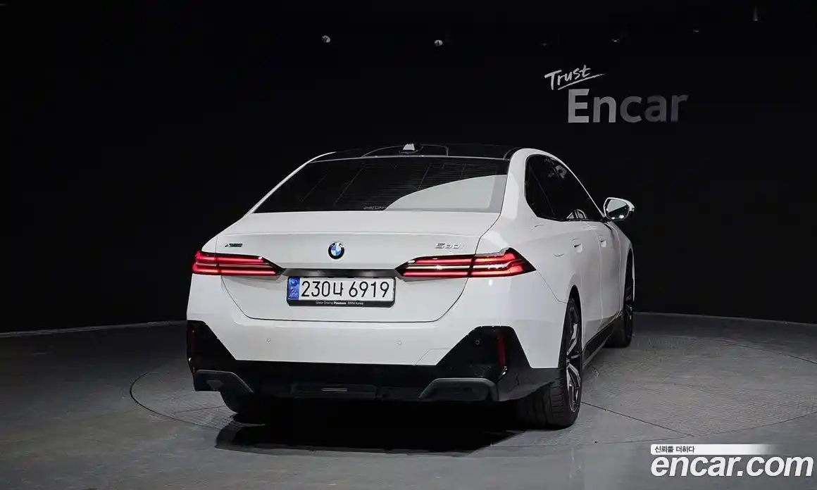 BMW 5-Series 2024 2.0 гидро в Москве № 1347312, фото 4