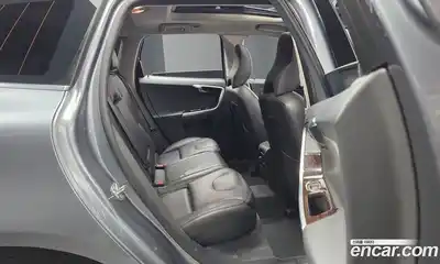 Volvo XC60 2017 2.4 гидро в Москве № 1348833, миниатюра 11