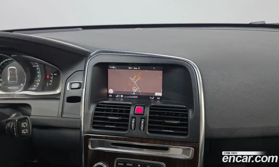 Volvo XC60 2017 2.4 гидро в Москве № 1348833, фото 19