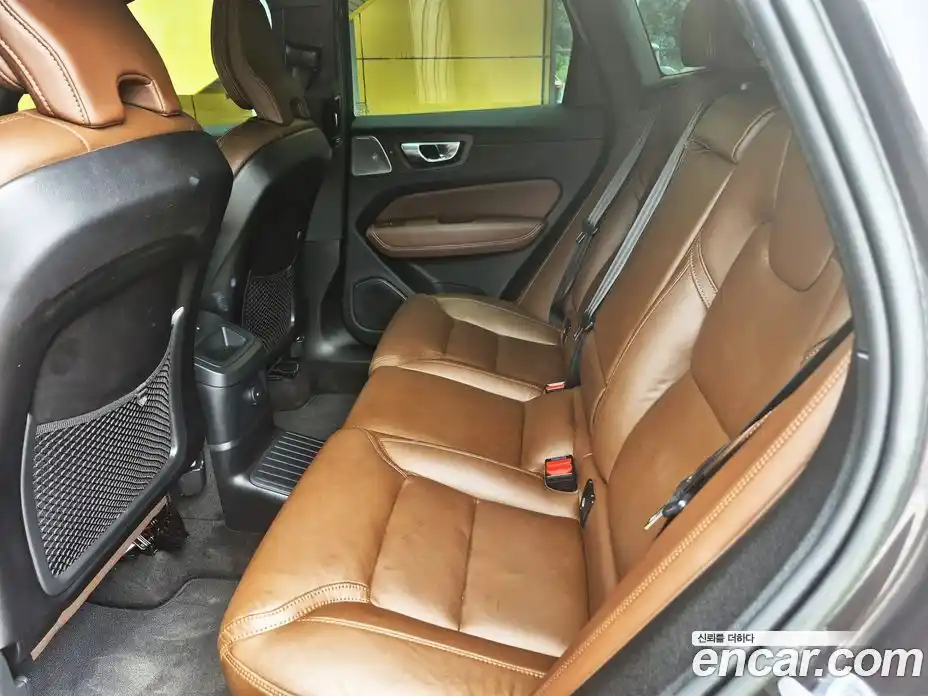 Volvo XC60 2023 2.0 гидро в Москве № 1348894, фото 11