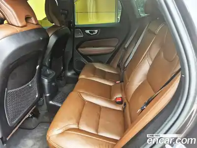 Volvo XC60 2023 2.0 гидро в Москве № 1348894, миниатюра 11