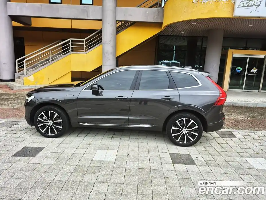 Volvo XC60 2023 2.0 гидро в Москве № 1348894, фото 7