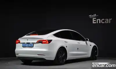 Tesla Model 3 2020 0.2 гидро в Москве № 1349865, миниатюра 2