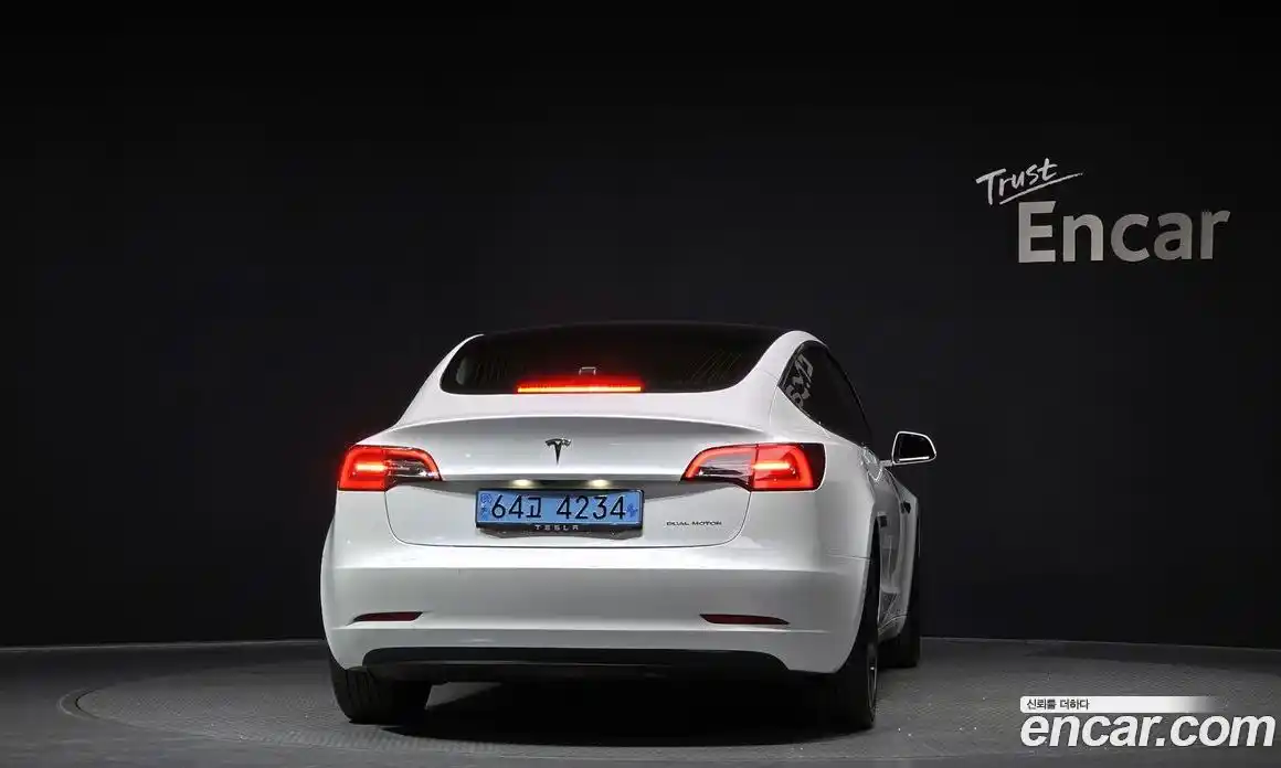 Tesla Model 3 2020 0.2 гидро в Москве № 1349865, фото 4