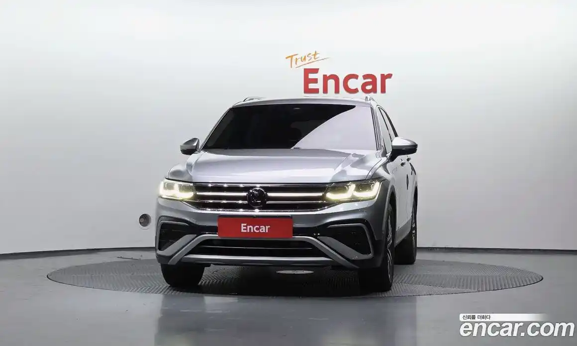 Volkswagen Tiguan 2022 2.0 гидро в Москве № 1350223, фото 3
