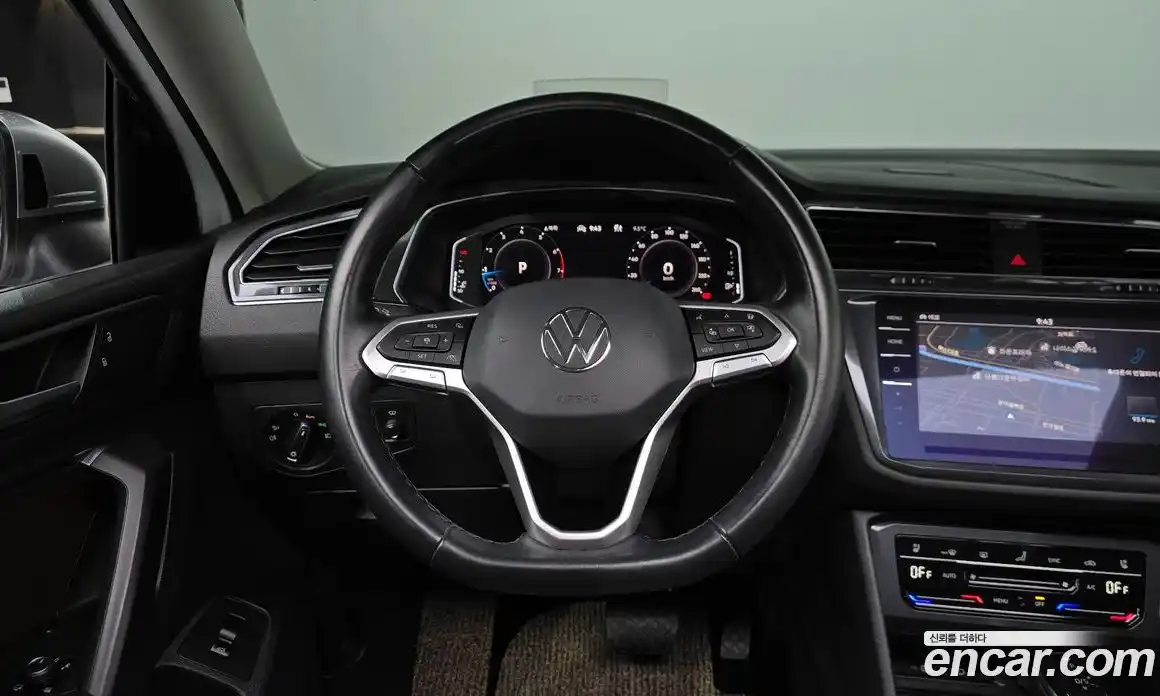 Volkswagen Tiguan 2023 2.0 гидро в Москве № 1350246, фото 12