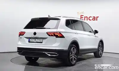 Volkswagen Tiguan 2023 2.0 гидро в Москве № 1350246, миниатюра 2