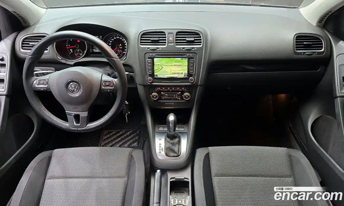 Volkswagen Golf 2013 2.0 гидро в Москве № 1350280, фото 7