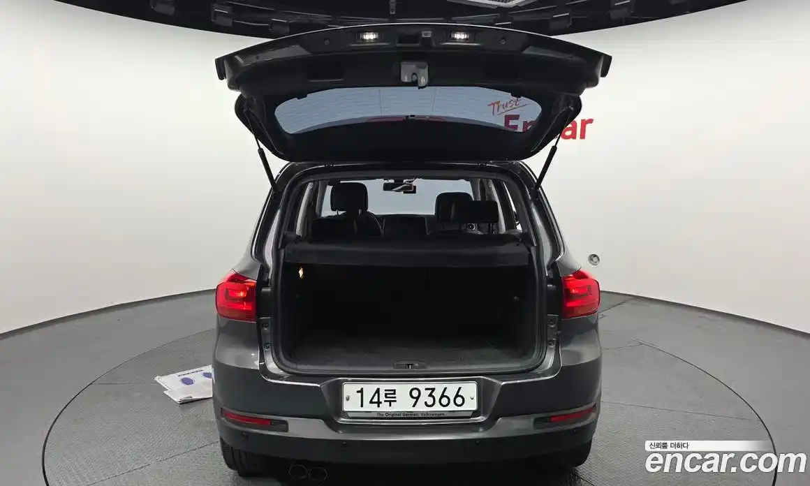 Volkswagen Tiguan 2015 2.0 гидро в Москве № 1350439, фото 20