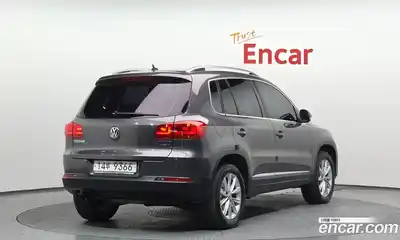 Volkswagen Tiguan 2015 2.0 гидро в Москве № 1350439, миниатюра 2