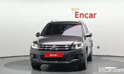 Volkswagen Tiguan 2015 2.0 гидро в Москве № 1350439, миниатюра 3
