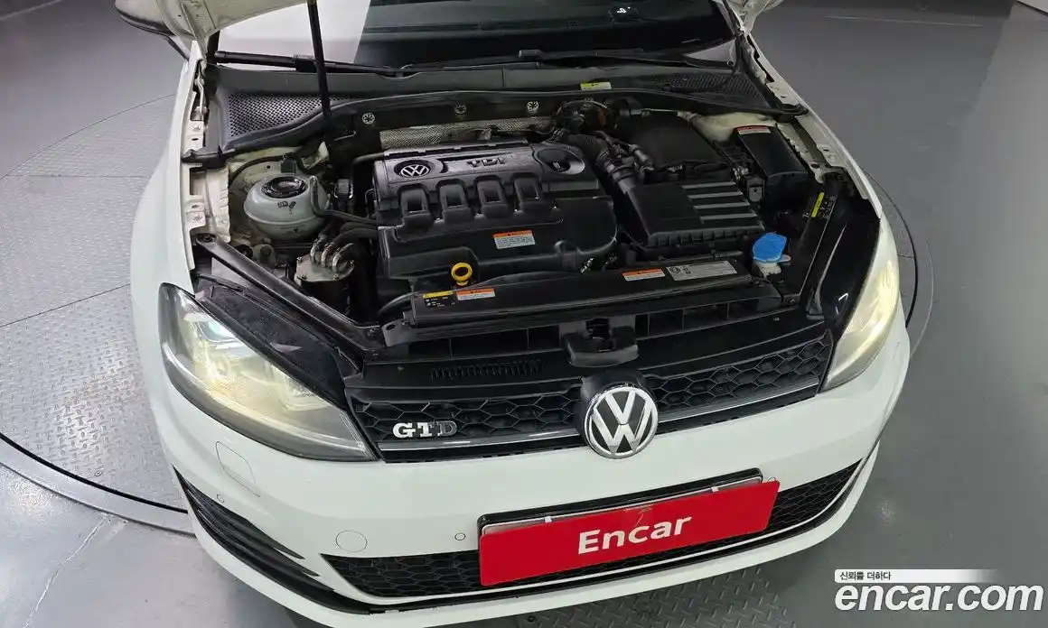 Volkswagen Golf 2016 2.0 гидро в Москве № 1350464, фото 6