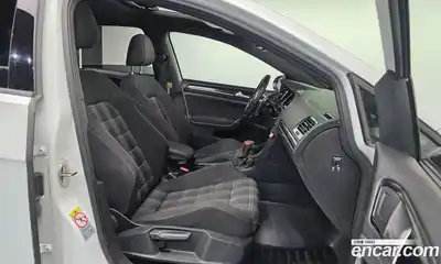 Volkswagen Golf 2016 2.0 гидро в Москве № 1350464, миниатюра 10