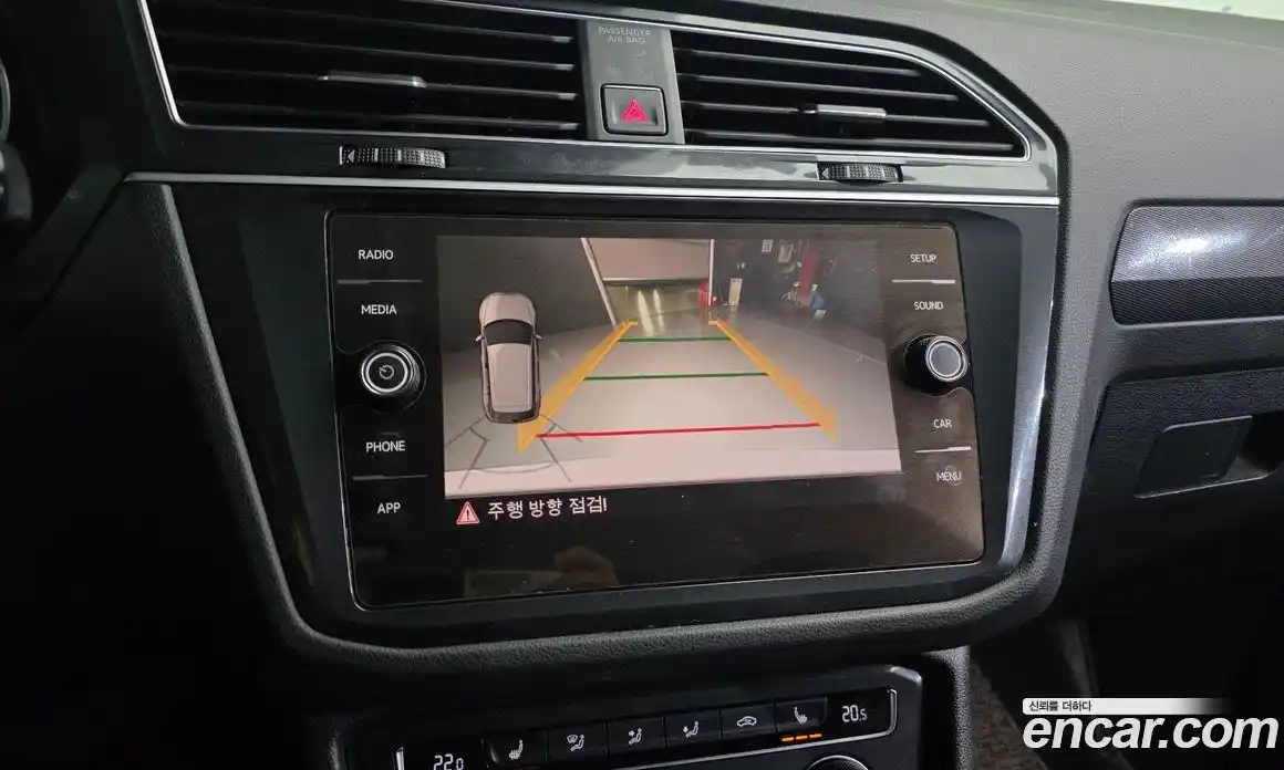 Volkswagen Tiguan 2018 2.0 гидро в Москве № 1350479, фото 15