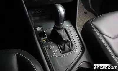 Volkswagen Tiguan 2018 2.0 гидро в Москве № 1350479, миниатюра 9