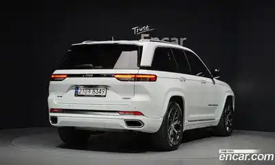 Jeep Cherokee 2023 2.0 гидро в Москве № 1350607, миниатюра 2