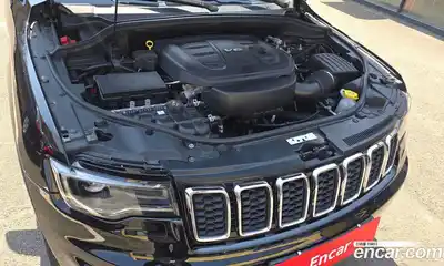 Jeep Cherokee 2017 3.6 гидро в Москве № 1350664, миниатюра 6
