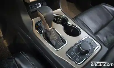 Jeep Cherokee 2017 3.6 гидро в Москве № 1350664, миниатюра 9