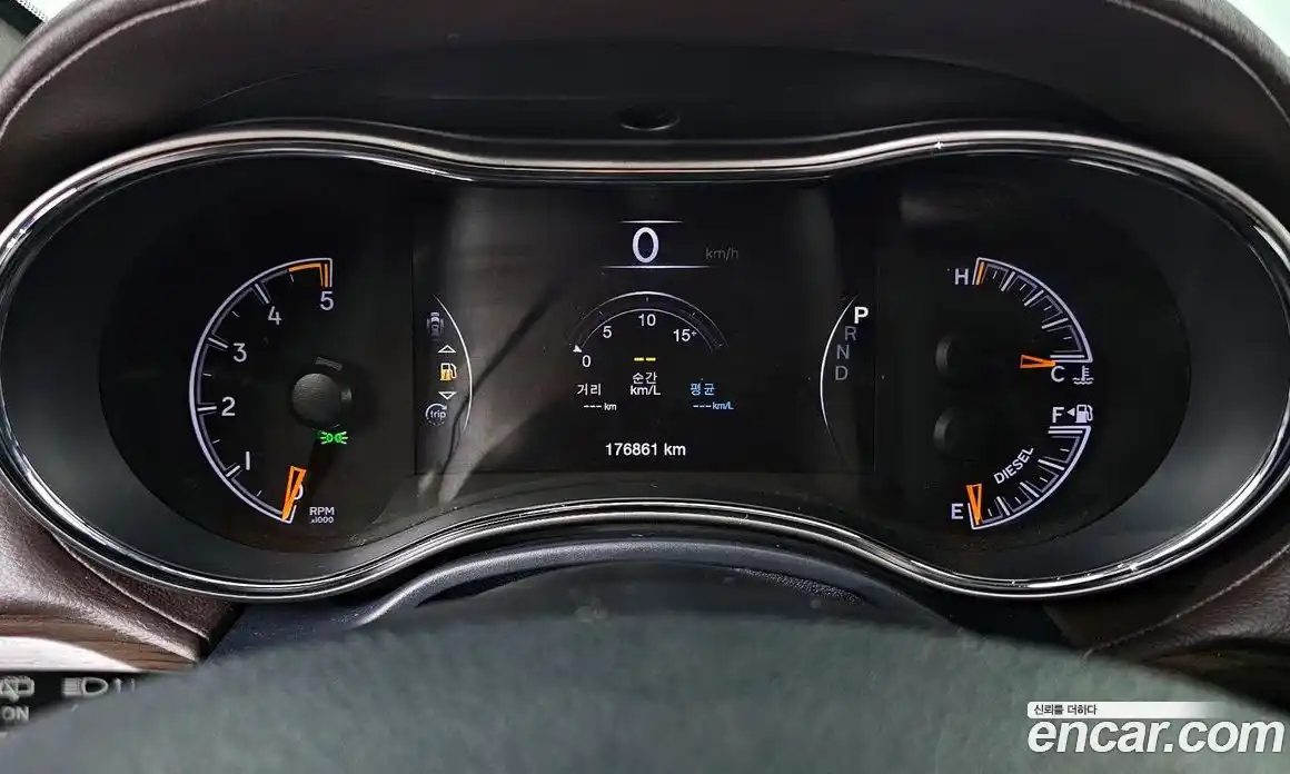 Jeep Cherokee 2017 3.0 гидро в Москве № 1350691, фото 8