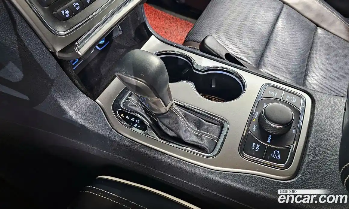 Jeep Cherokee 2017 3.0 гидро в Москве № 1350691, фото 9