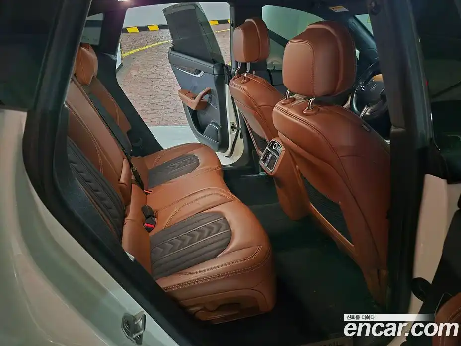 Maserati Levante 2019 3.0 гидро в Москве № 1351076, фото 13