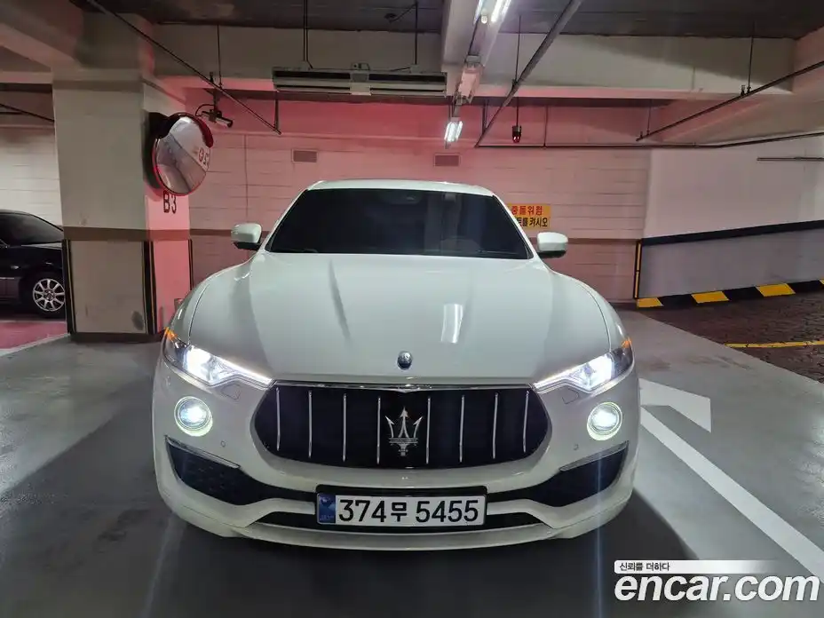 Maserati Levante 2019 3.0 гидро в Москве № 1351076, фото 3