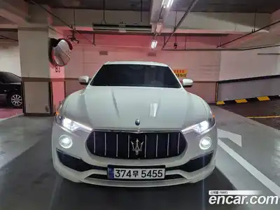Maserati Levante 2019 3.0 гидро в Москве № 1351076, миниатюра 3