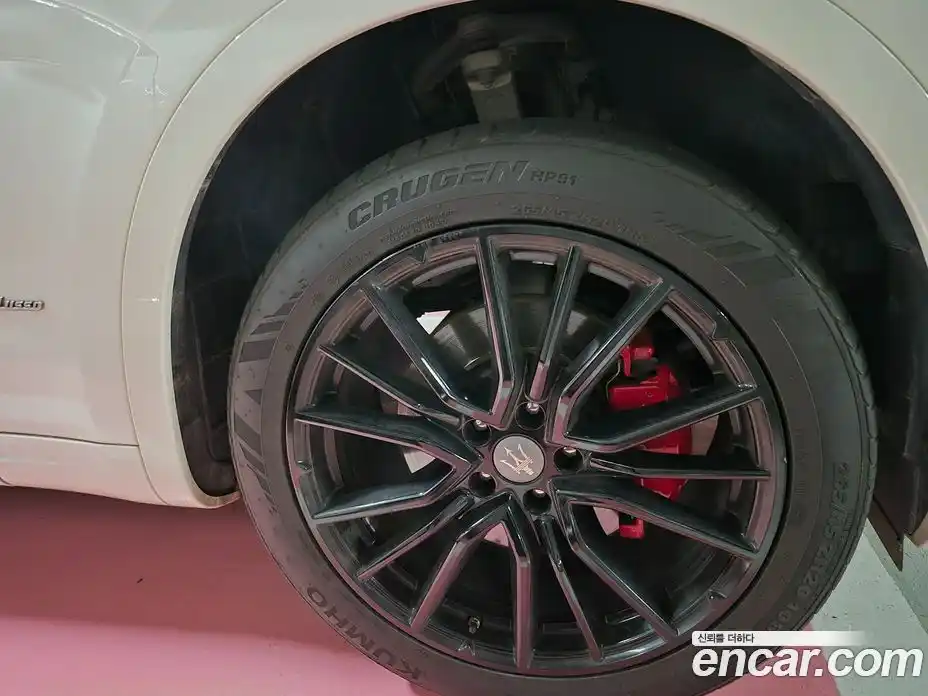 Maserati Levante 2019 3.0 гидро в Москве № 1351076, фото 5