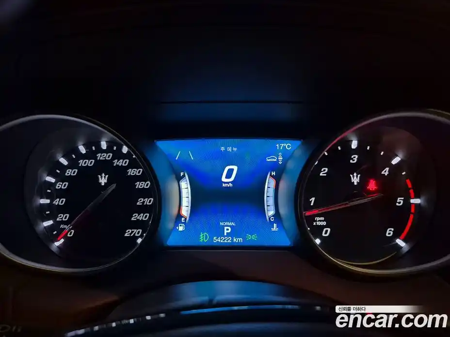 Maserati Levante 2019 3.0 гидро в Москве № 1351076, фото 8