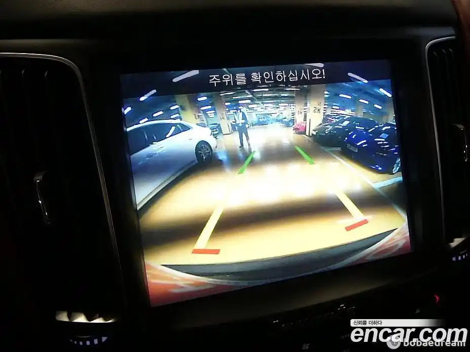 Maserati Levante 2018 3.0 гидро в Москве № 1351084, фото 15