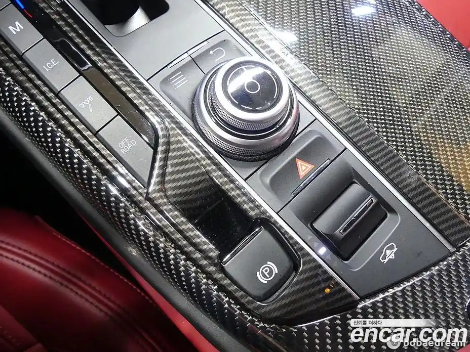 Maserati Levante 2018 3.0 гидро в Москве № 1351084, фото 17