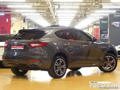 Maserati Levante 2018 3.0 гидро в Москве № 1351084, миниатюра 2