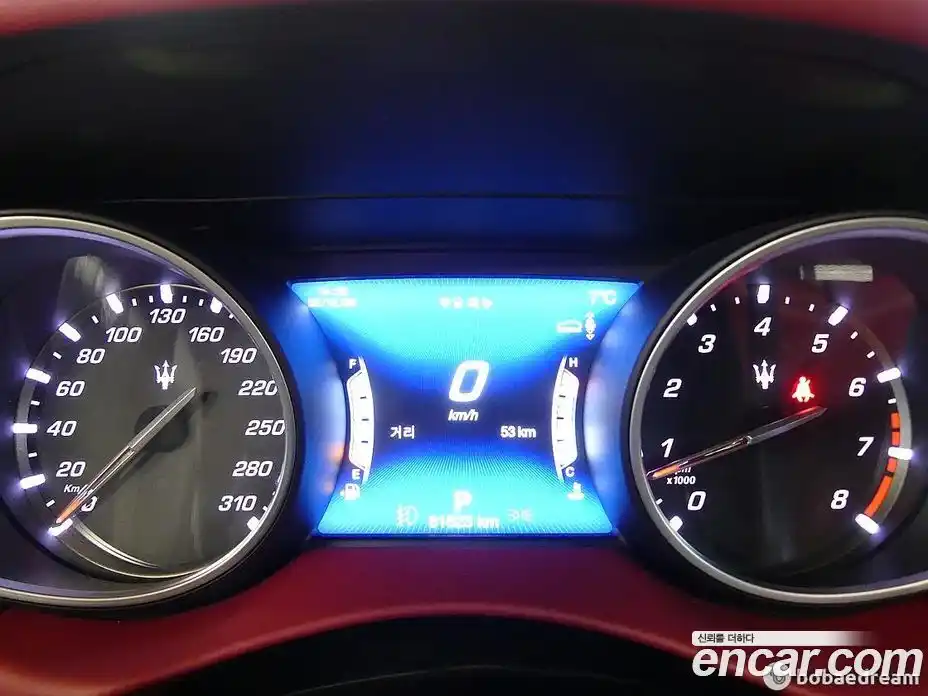 Maserati Levante 2018 3.0 гидро в Москве № 1351084, фото 8