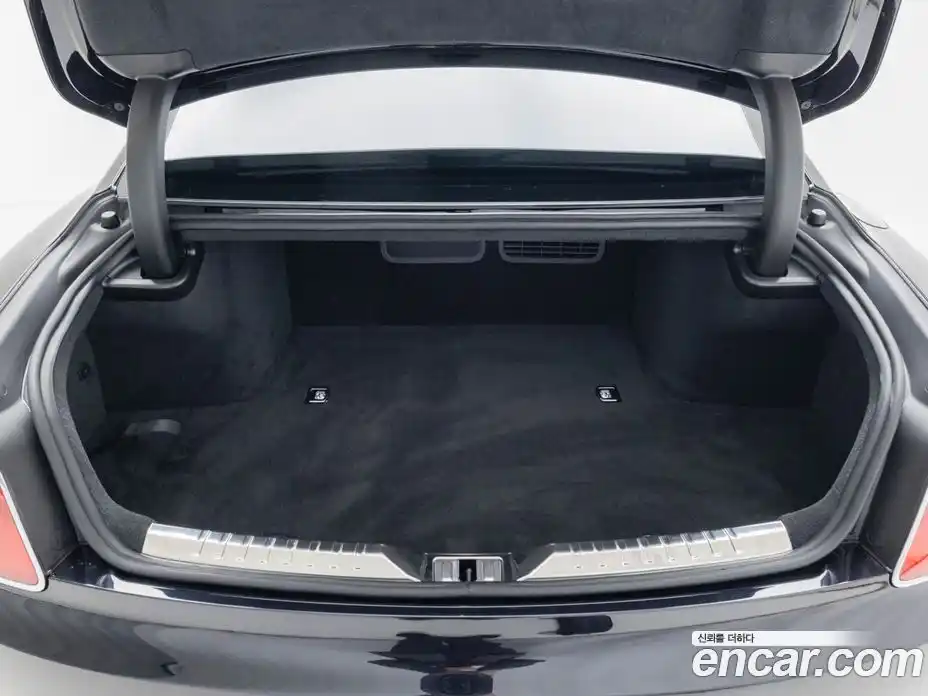 Bentley Flying Spur 2025 4.0 гидро в Москве № 1351399, фото 9