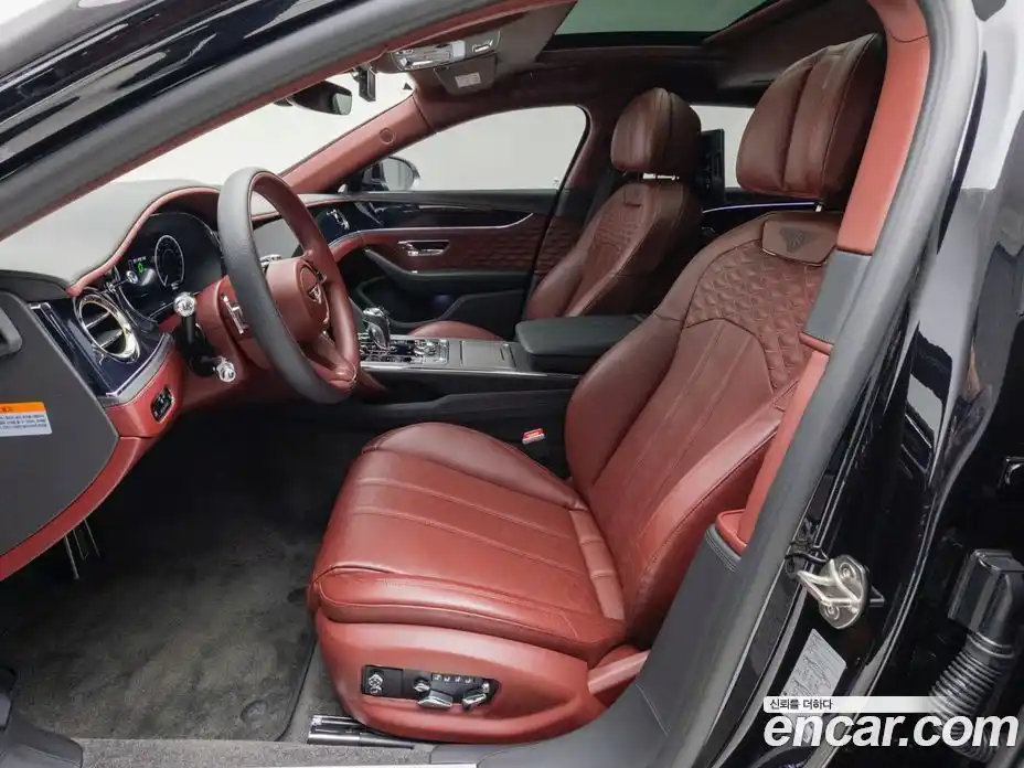 Bentley Flying Spur 2025 4.0 гидро в Москве № 1351399, фото 10