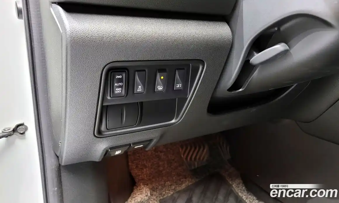 Renault QM6 2017 2.0 гидро в Москве № 139827, фото 14