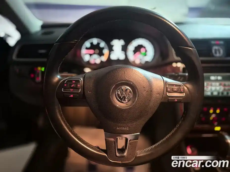 Volkswagen Passat 2013 2.0 гидро в Москве № 169241, фото 15