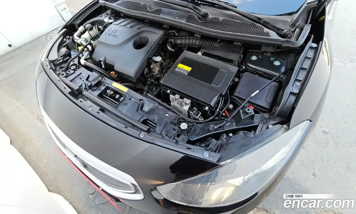 Renault SM3 2013 1.6 гидро в Москве № 183908, фото 6
