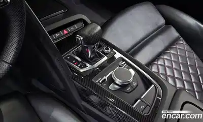 Audi R8 2021 5.2 гидро в Москве № 196292, миниатюра 9