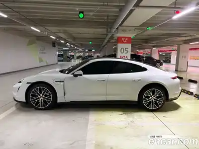 Porsche Taycan 2022 1.0 гидро в Москве № 197928, миниатюра 9