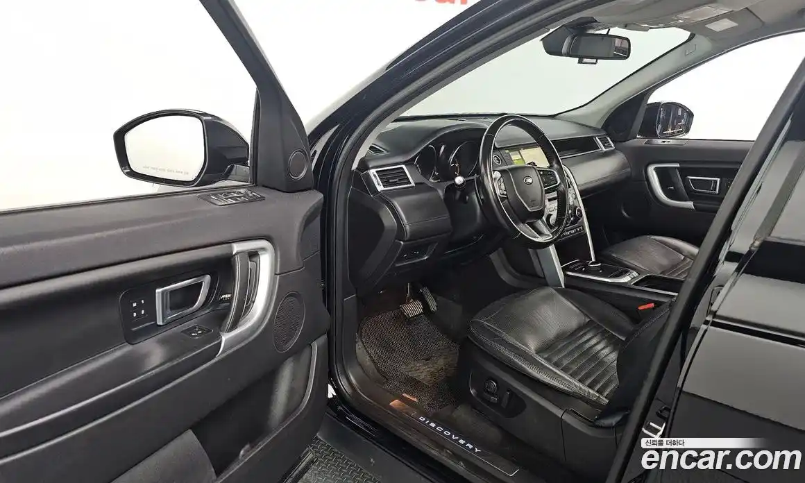 Land Rover Discovery Sport 2018 2.0 гидро в Москве № 213704, фото 11