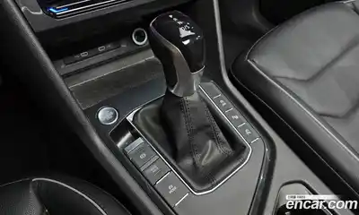 Volkswagen Tiguan 2021 2.0 гидро в Москве № 215102, миниатюра 9