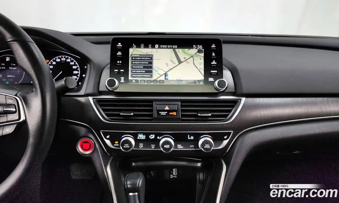 Honda Accord 2019 1.5 гидро в Москве № 215702, фото 14