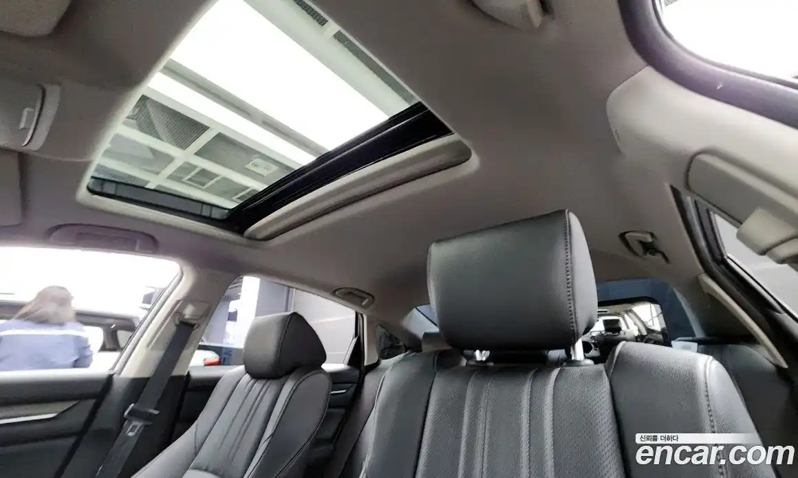 Honda Accord 2019 1.5 гидро в Москве № 215702, фото 18