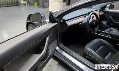 Tesla Model 3 2020 0.2 гидро в Москве № 231965, миниатюра 11