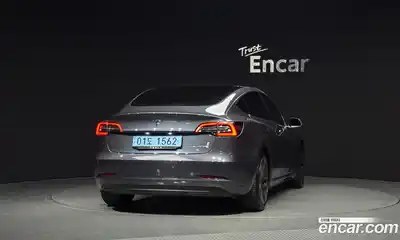 Tesla Model 3 2020 0.2 гидро в Москве № 231965, миниатюра 4