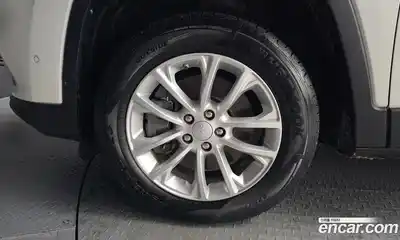 Jeep Cherokee 2019 2.4 гидро в Москве № 232665, миниатюра 5