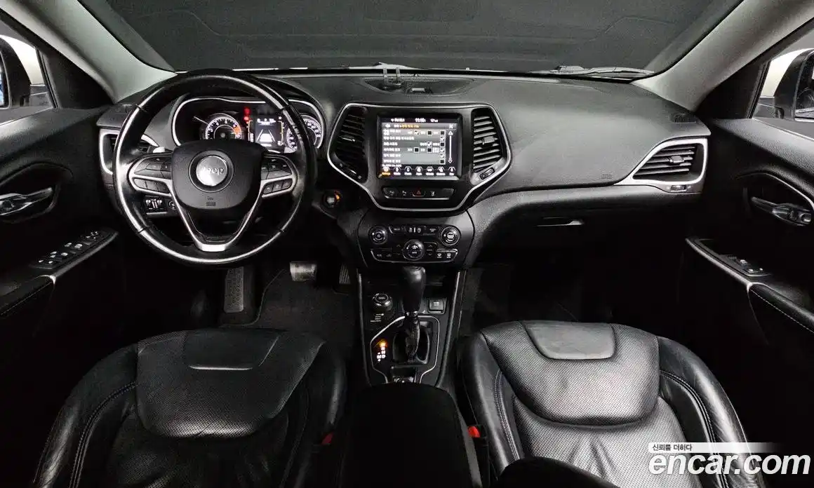 Jeep Cherokee 2019 2.4 гидро в Москве № 232665, фото 7