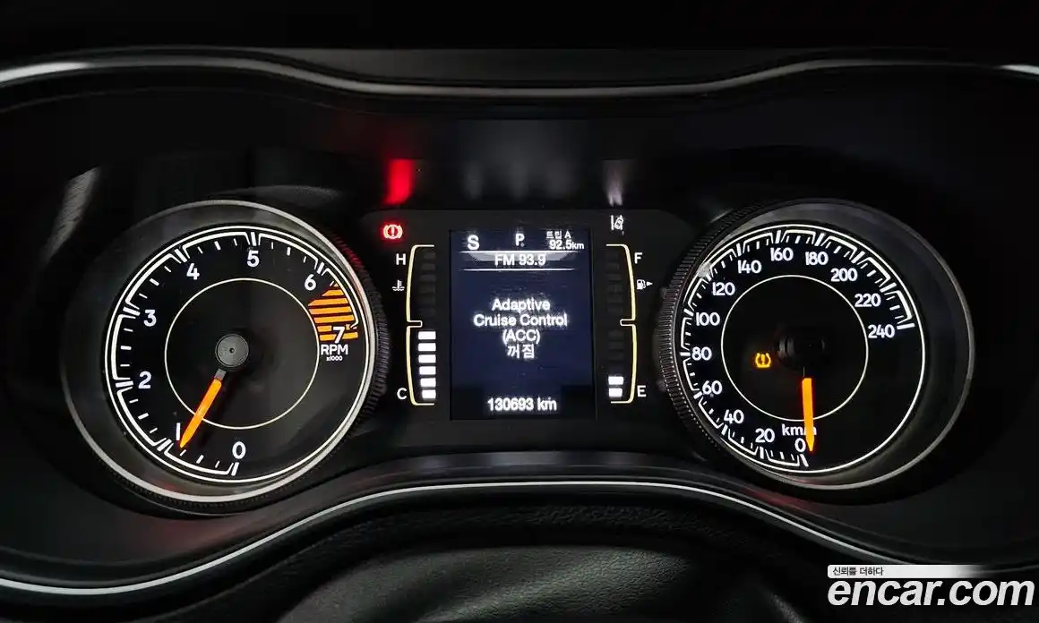 Jeep Cherokee 2019 2.4 гидро в Москве № 232665, фото 8